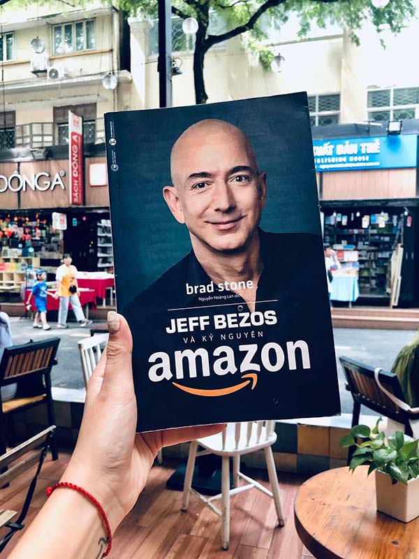 Sách Affiliate Marketing - Jeff Bezos Và Kỷ Nguyên Amazon